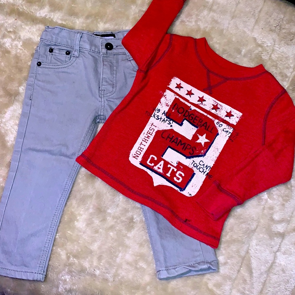 🎸BOYS HYPE GRAY JEANS AND RED WAFFLE SHIRT🎸